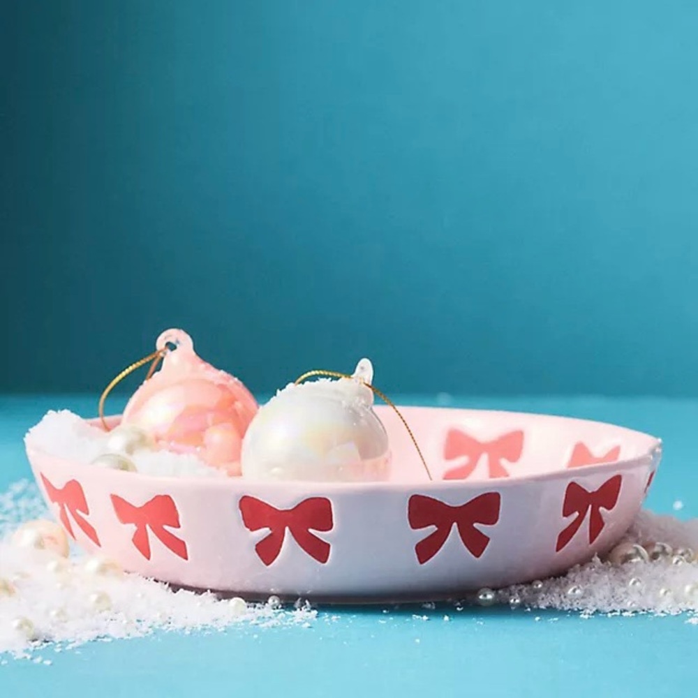 nwt set of two anthropologie vida icon stoneware pasta bowl pink w red bows